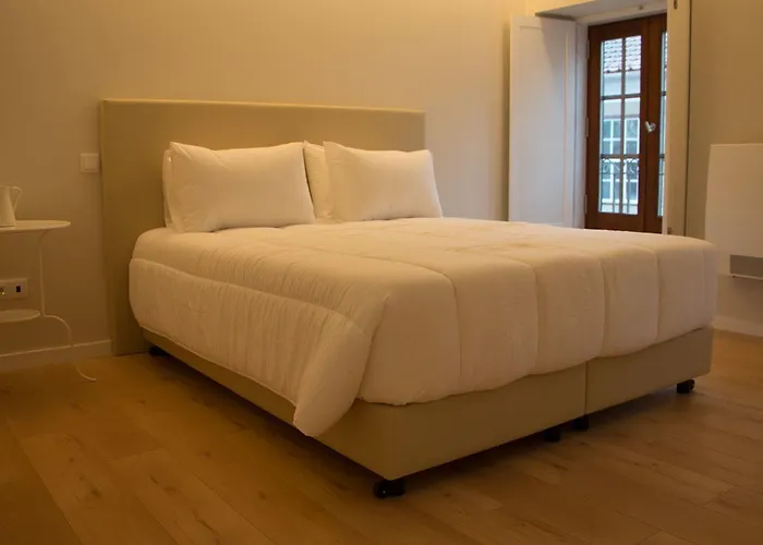 بيت شباب Feira & سانتا ماريا دا فييرا